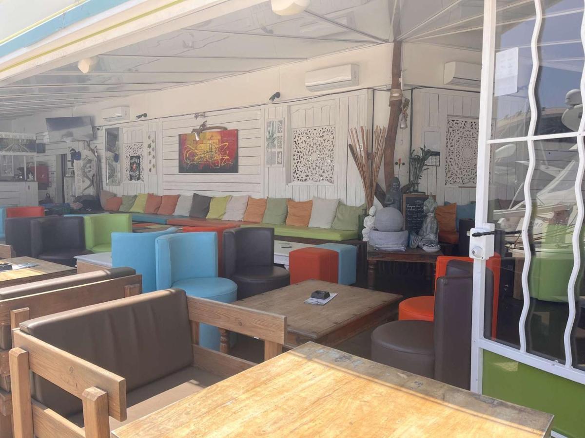 Frejus: Appt 2P, 5 Pers, Piscine, Plage A 150M, Parking, Animaux Ok - Fr-1-226A-357 Luaran gambar