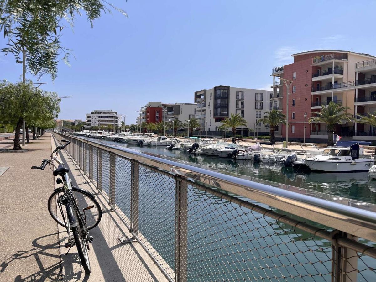 Frejus: Appt 2P, 5 Pers, Piscine, Plage A 150M, Parking, Animaux Ok - Fr-1-226A-357 Luaran gambar